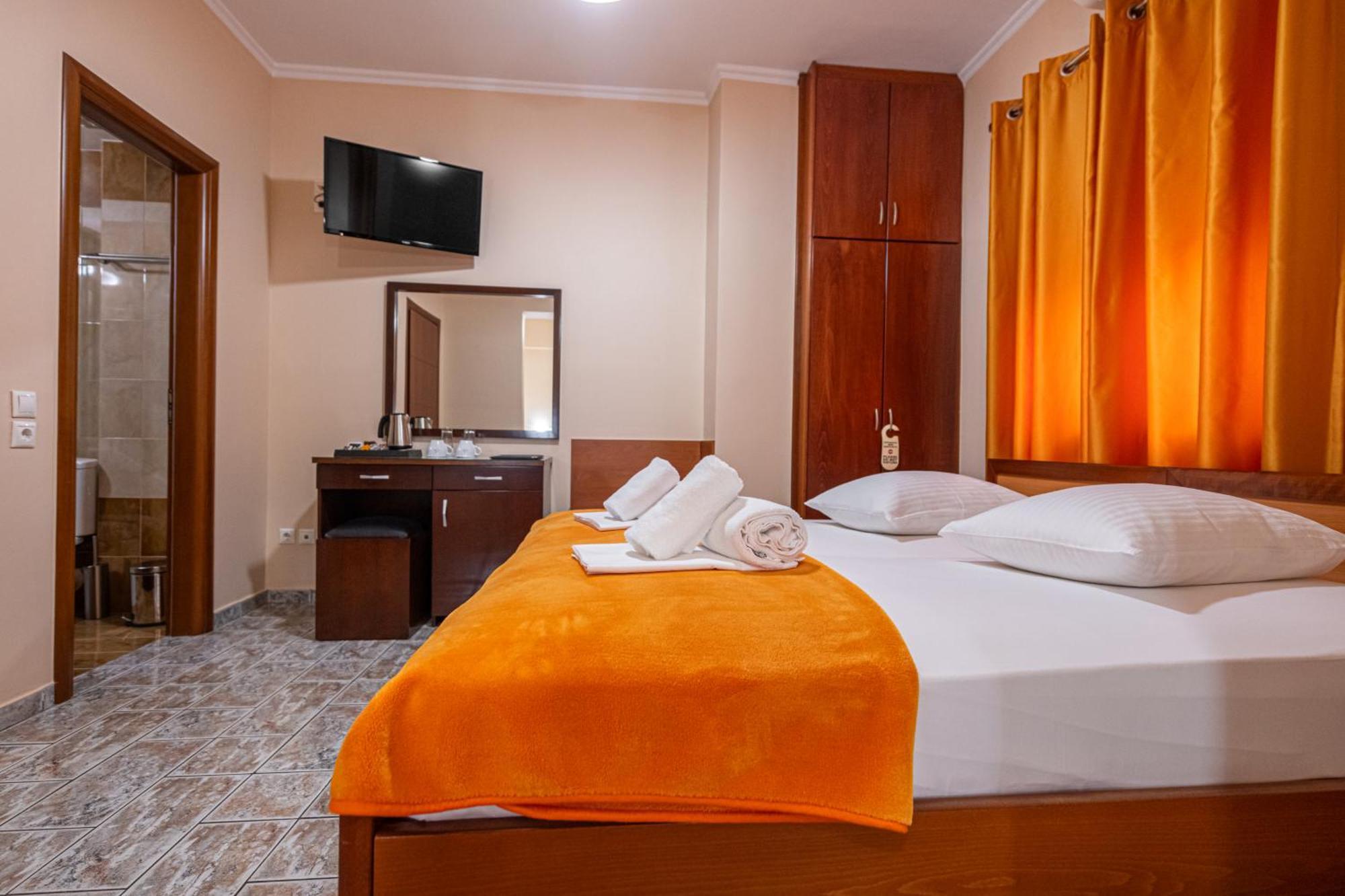 Faros I Hotel